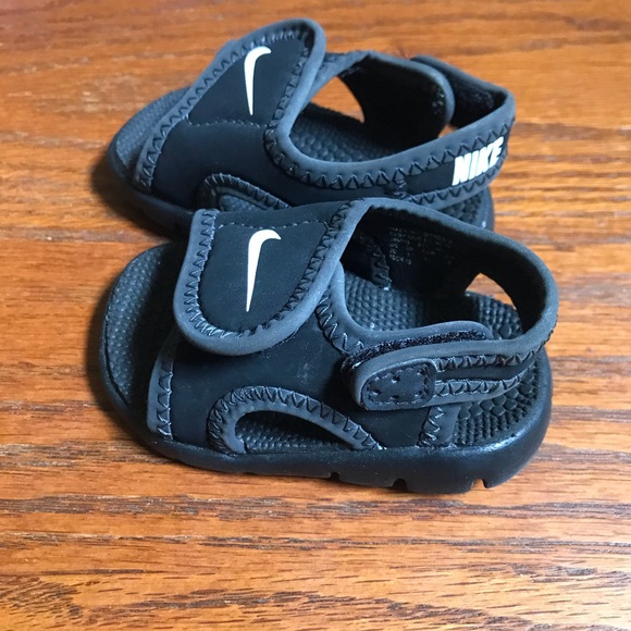 Nike sandals - Picture 2 of 4